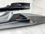 Боковые юбки на замену для Lamborghini Huracan Tecnica 2024+ в штатном стиле Ламборгини Хуракан