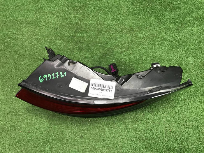 Фонарь правый внешний Porsche Macan 95b (18-нв)