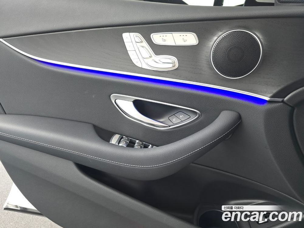 Mercedes-Benz E-Class W213 E250 Avangarde (11.2023)