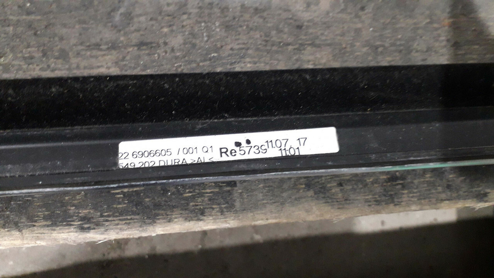 Молдинг двери задней правой Mercedes S (W222) 13-20 Б/У Оригинал A2226906605