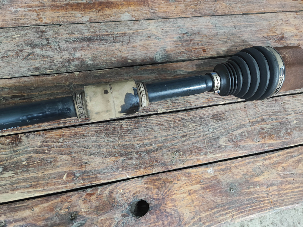 Привод передний правый Chery Tiggo 4 / 7 Pro / Omoda C5 Б/У Оригинал 154000420AA