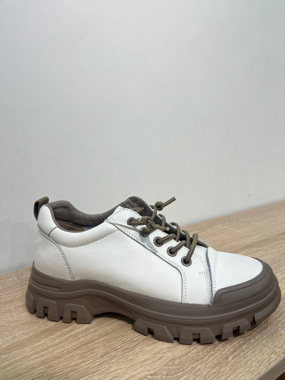 Полуботинки из натуральной кожи