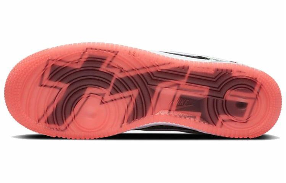 Кроссовки Nike Air Force 1 07 Lv8 Worldwide