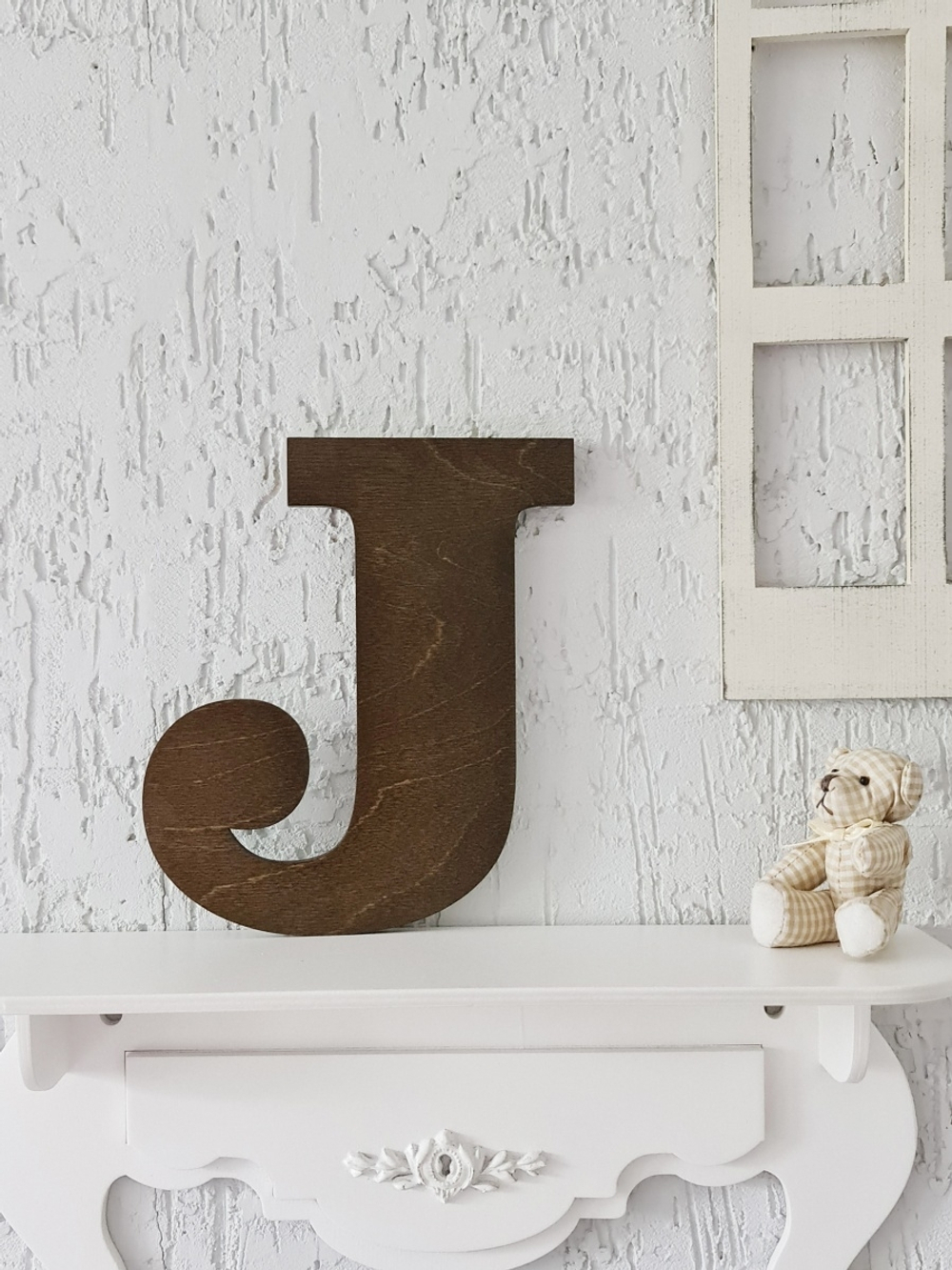 Буква английского алфавита деревянная настенная