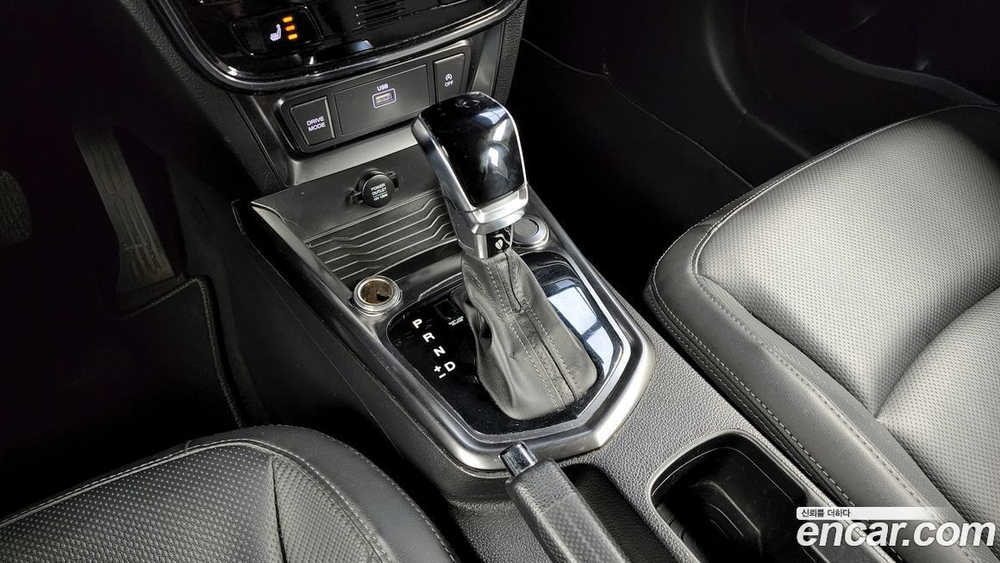 KG Mobility (Ssangyong) Very New Tivoli Дизель 1.6 2WD (03.2020)