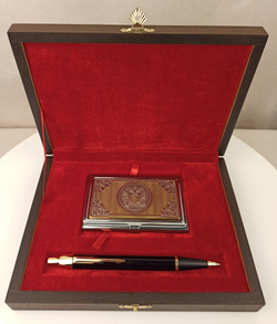 Набор "Гербовый" №14 визитница (Златоуст), ручка Паркер