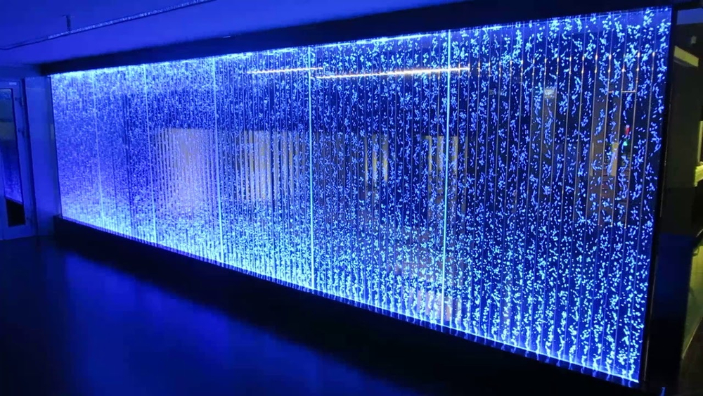 Интерактивная воздушно-пузырьковая панель с пультом управления