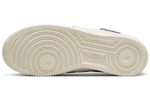 Кроссовки Nike Air Force 1 07 Lx (Женская размерная сетка)