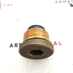 Пробка заливная с магнитом | 816/82010, 10/906479 | Аналог