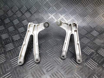 Подножки пассажирские Honda VTR1000SP 051692
