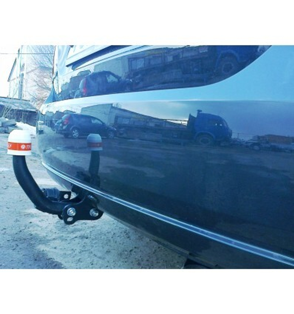 Фаркоп Трейлер 9130 на Volkswagen Polo Sedan (4dr.) седан 2010г.-(паспорт и сертификат в комплекте)(без электрики)