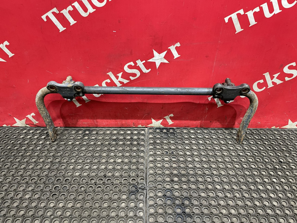 Стабилизатор передний