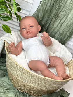 Кукла Manolo Dolls мягконабивная LEO 47см в пакете (1175)