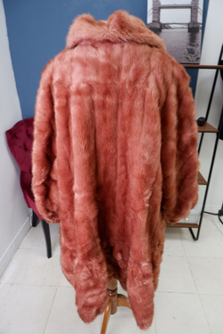 Шуба модная 44 размер