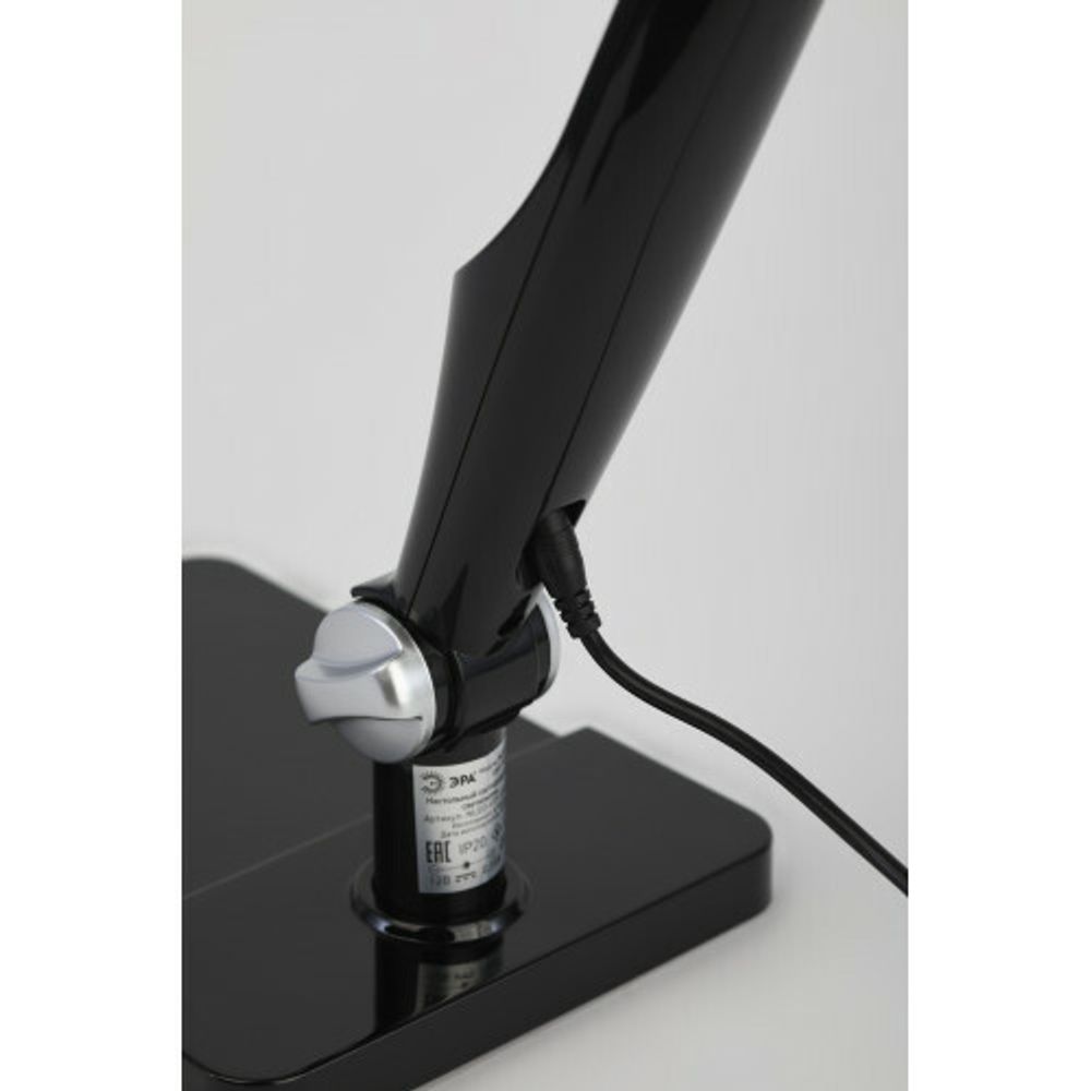 Настольный светильник ЭРА NLED-497-12W-BK светодиодный на струбцине и с основанием черный