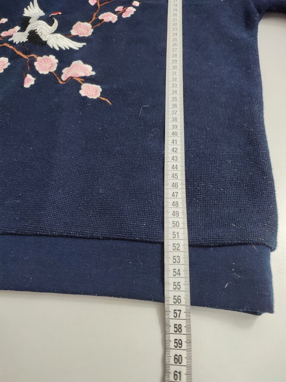 Свитшот O'stin с вышивкой 44 размер