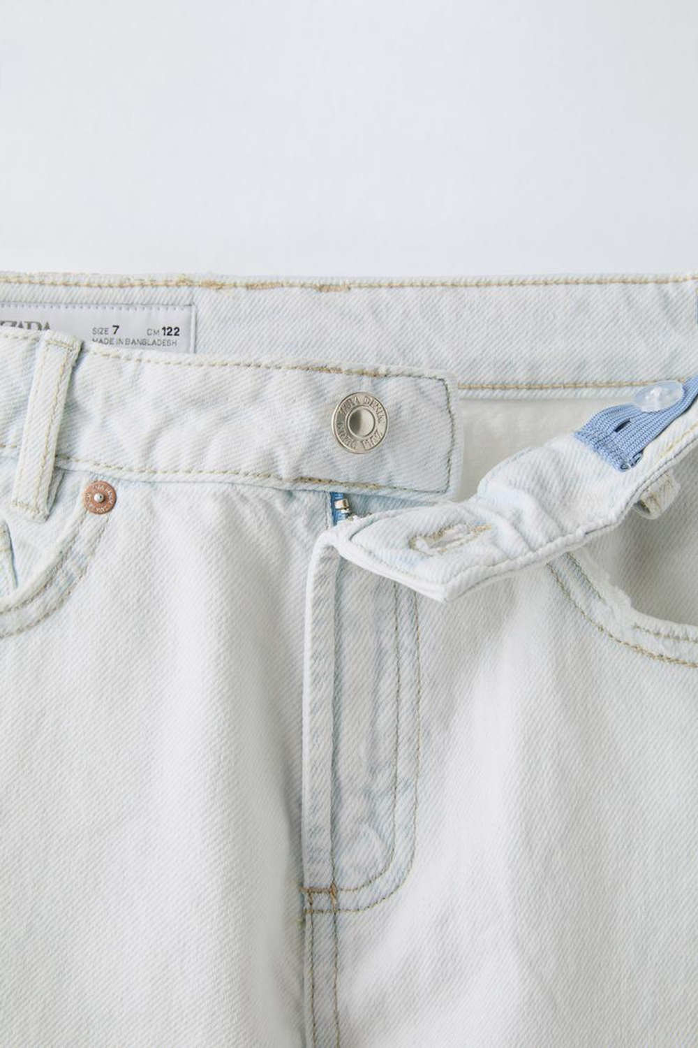 ZARA ДЖИНСЫ MOM FIT, ГОЛУБОЙ