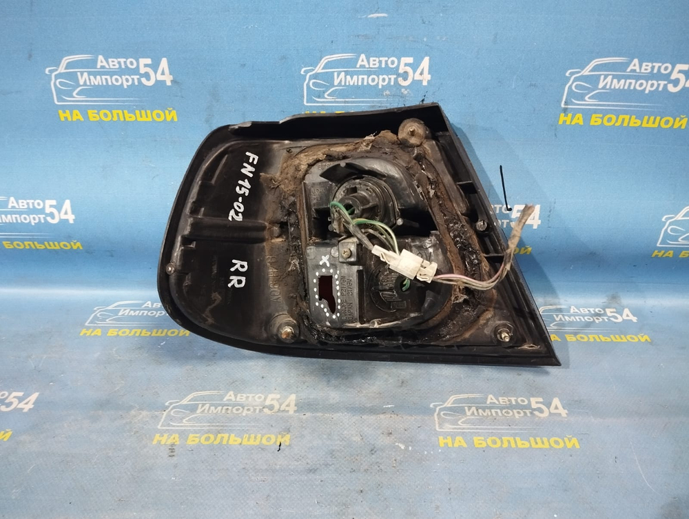 Стоп правый NISSAN PULSAR 1999