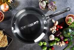 Сковорода-вок с крышкой Tefal Eternal Mesh Frypan 28 см E4971634