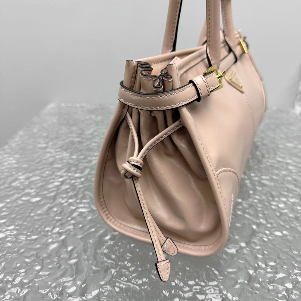 Prada Bag 32 cm