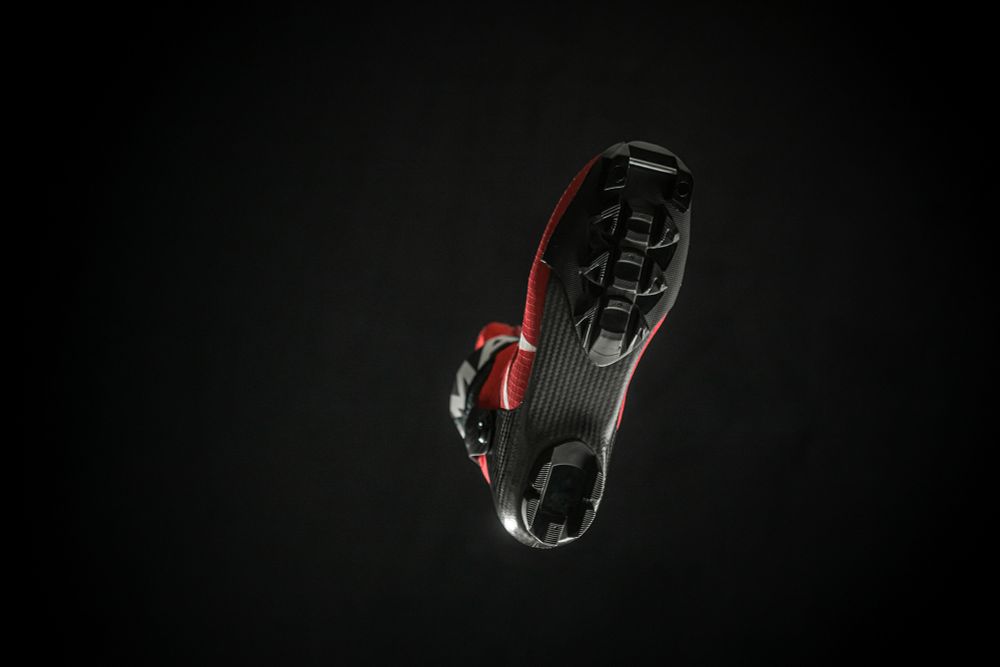 Профессиональные лыжные ботинки Madshus Redline Skate (2025/2026) для конькового хода