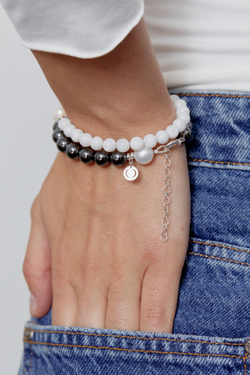 Браслет I AM THE ALTAR из лунного камня