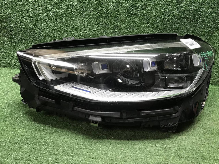 Фара левая Mercedes S W223 (20-нв) Digital Light