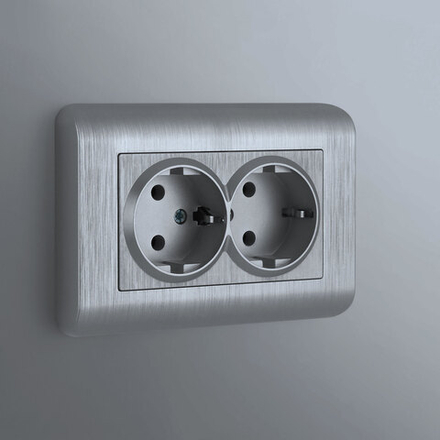 Розетка двойная с заземлением (серебряный рифленый)