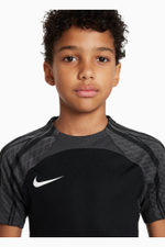 Футболка Nike Dri-FIT Strike Junior