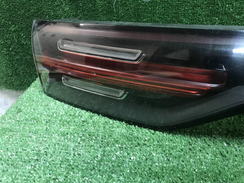Фонарь крышки багажника Porsche Cayenne 3 (17-23)