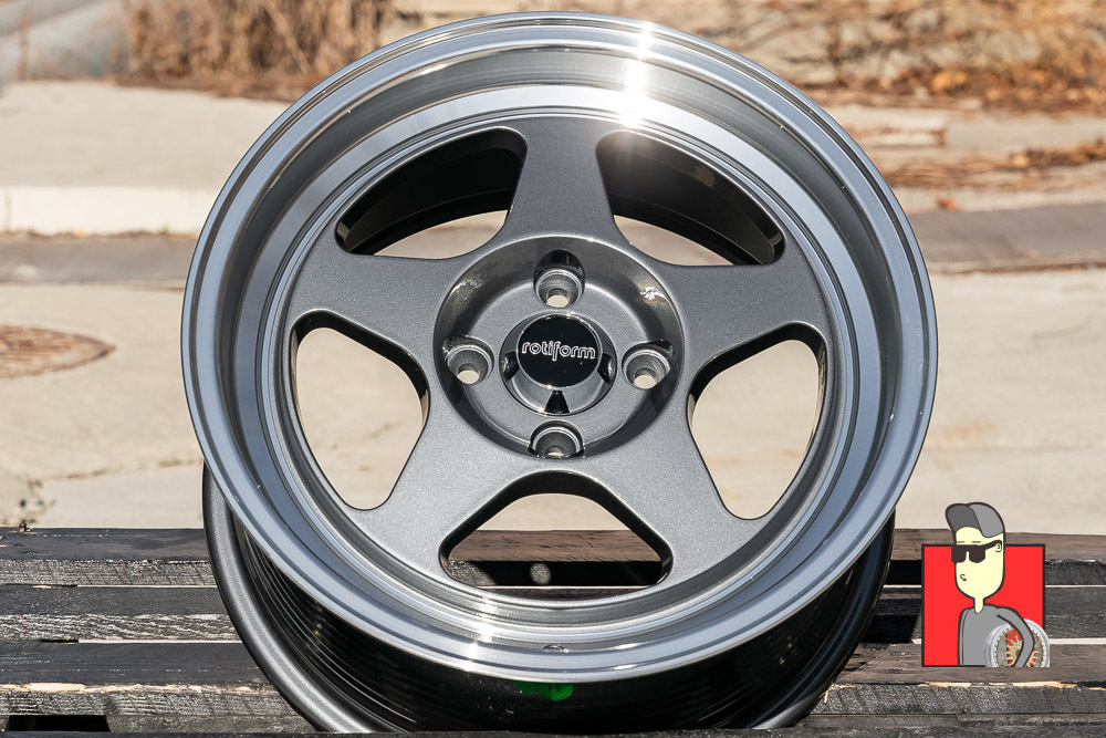 Комплект дисков Rotiform 15x7 et35 4x100