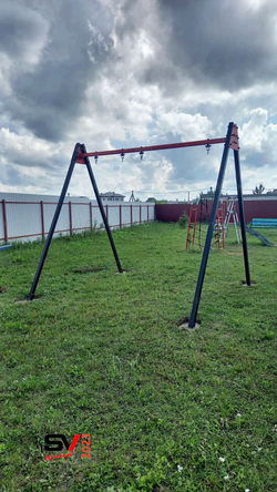 Монтаж уличных качелей Sv Sport