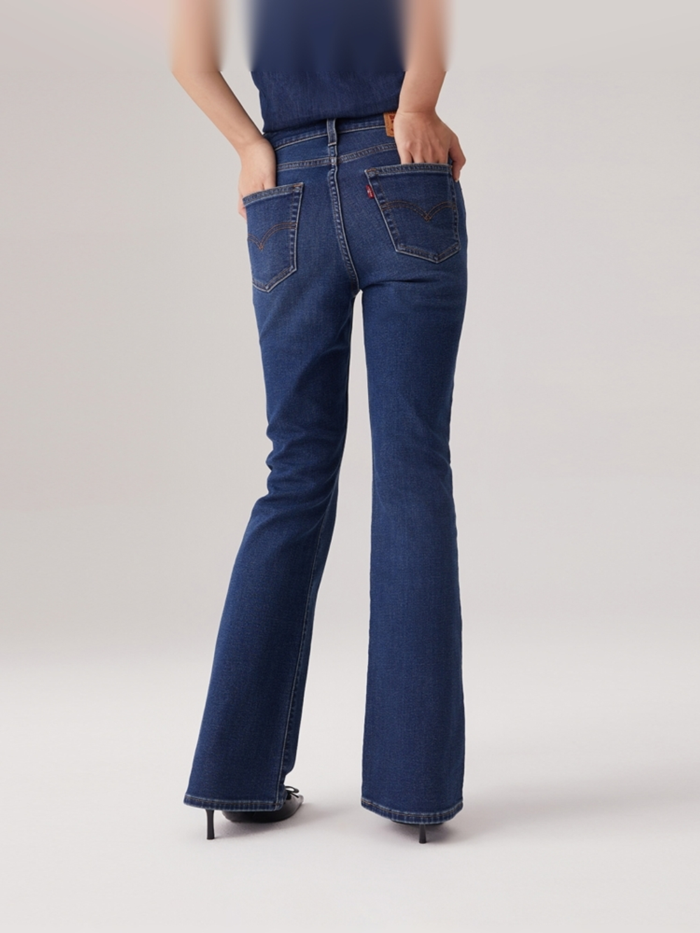 Женские джинсы клеш с завышенной талией Levi's 726 Flare A3410-0113