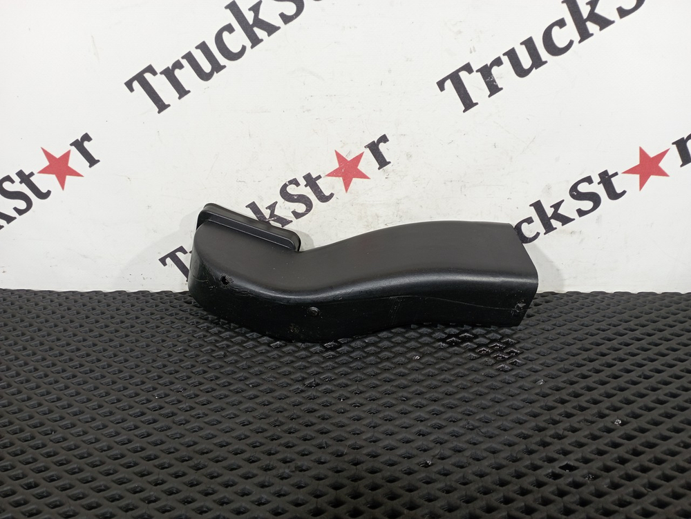 Воздуховод отопителя