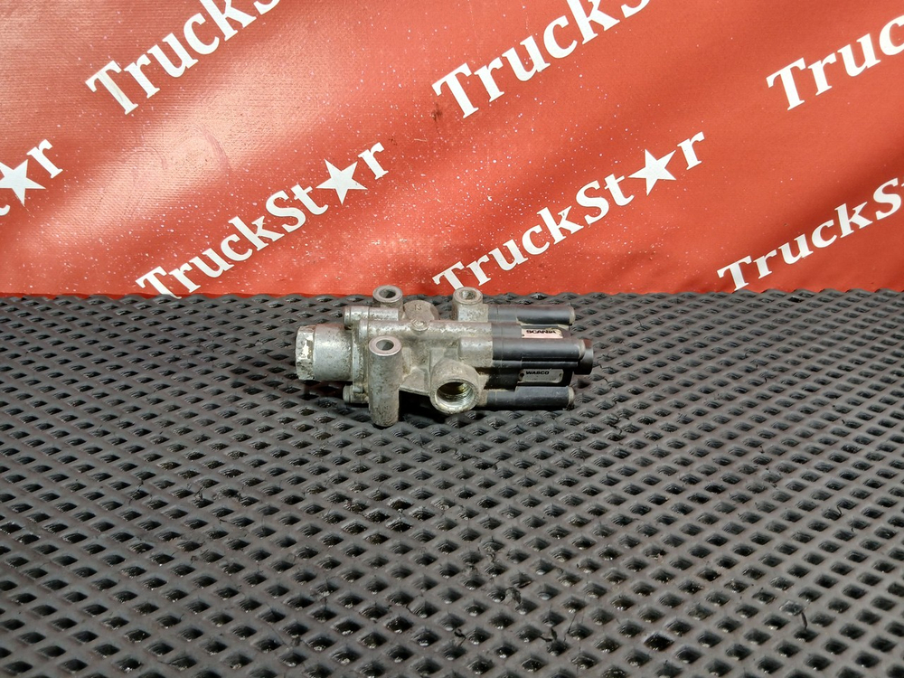 Клапан ускорительный