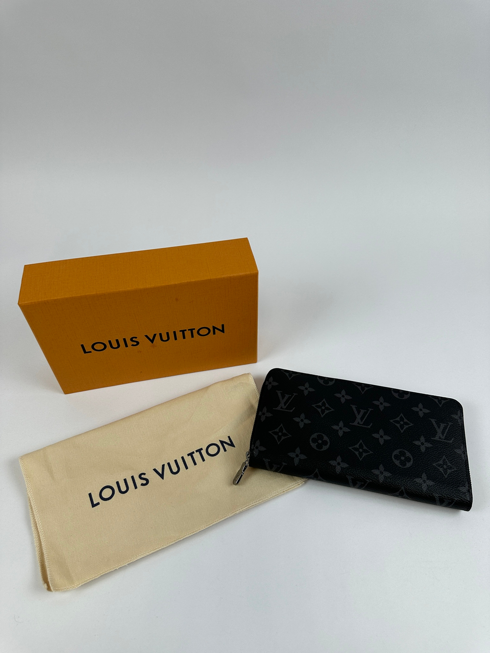Кошелек Louis Vuitton
