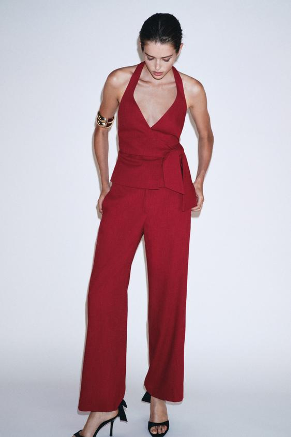 ZARA ЖИЛЕТ ХАЛТЕР С ЗАВЯЗКОЙ, ВИШНЕВЫЙ