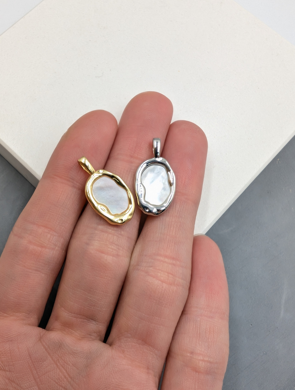 Подвеска асимметрия с перламутром