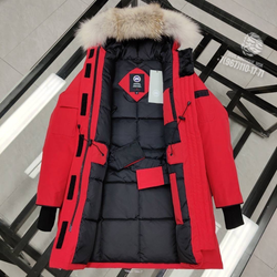 Пуховая парка Canada Goose