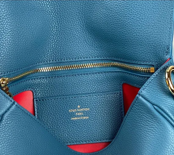Сумка Louis Vuitton Pont 9 Soft PM синий