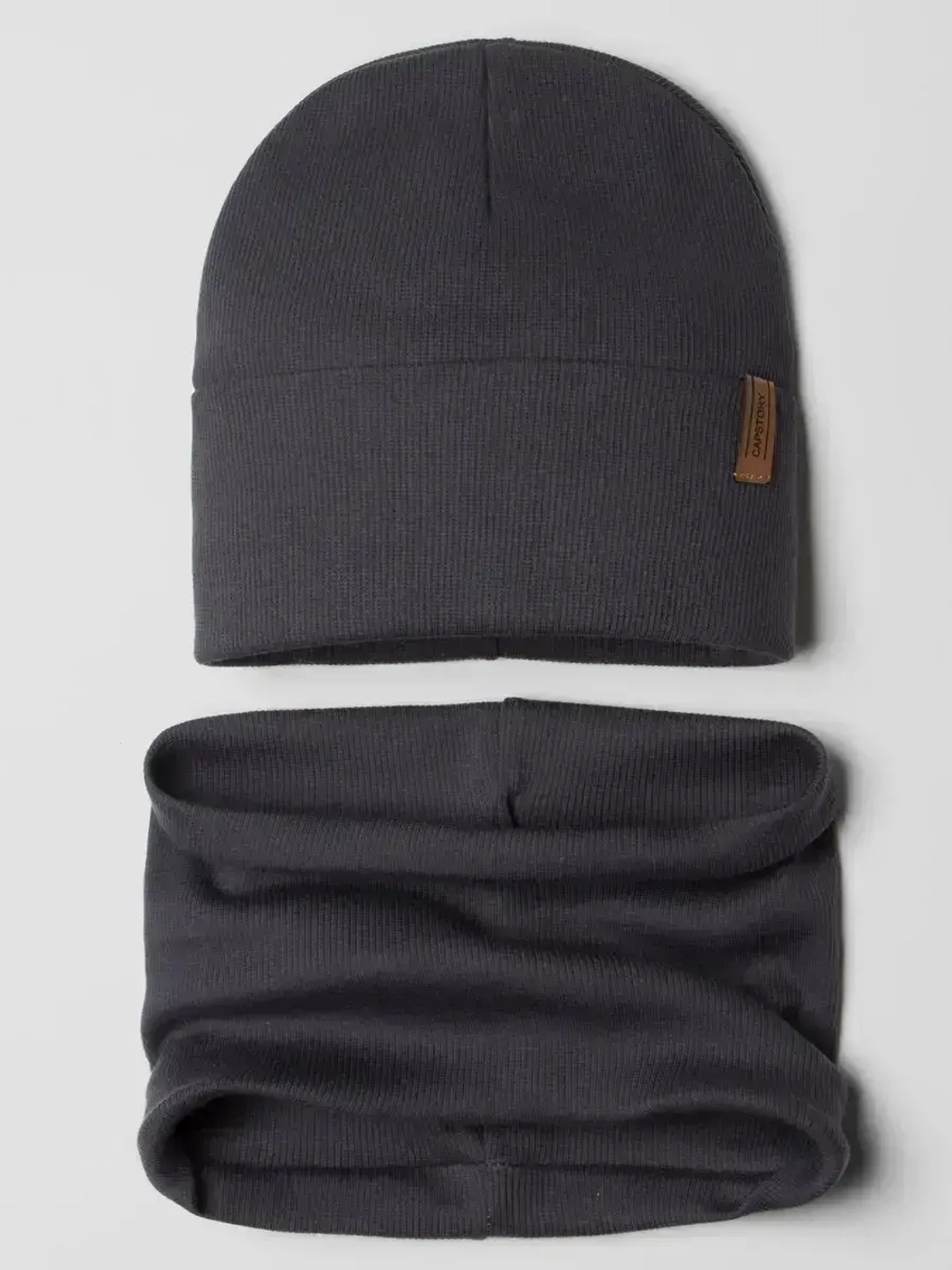 Шапка для мальчика осенняя со снудом