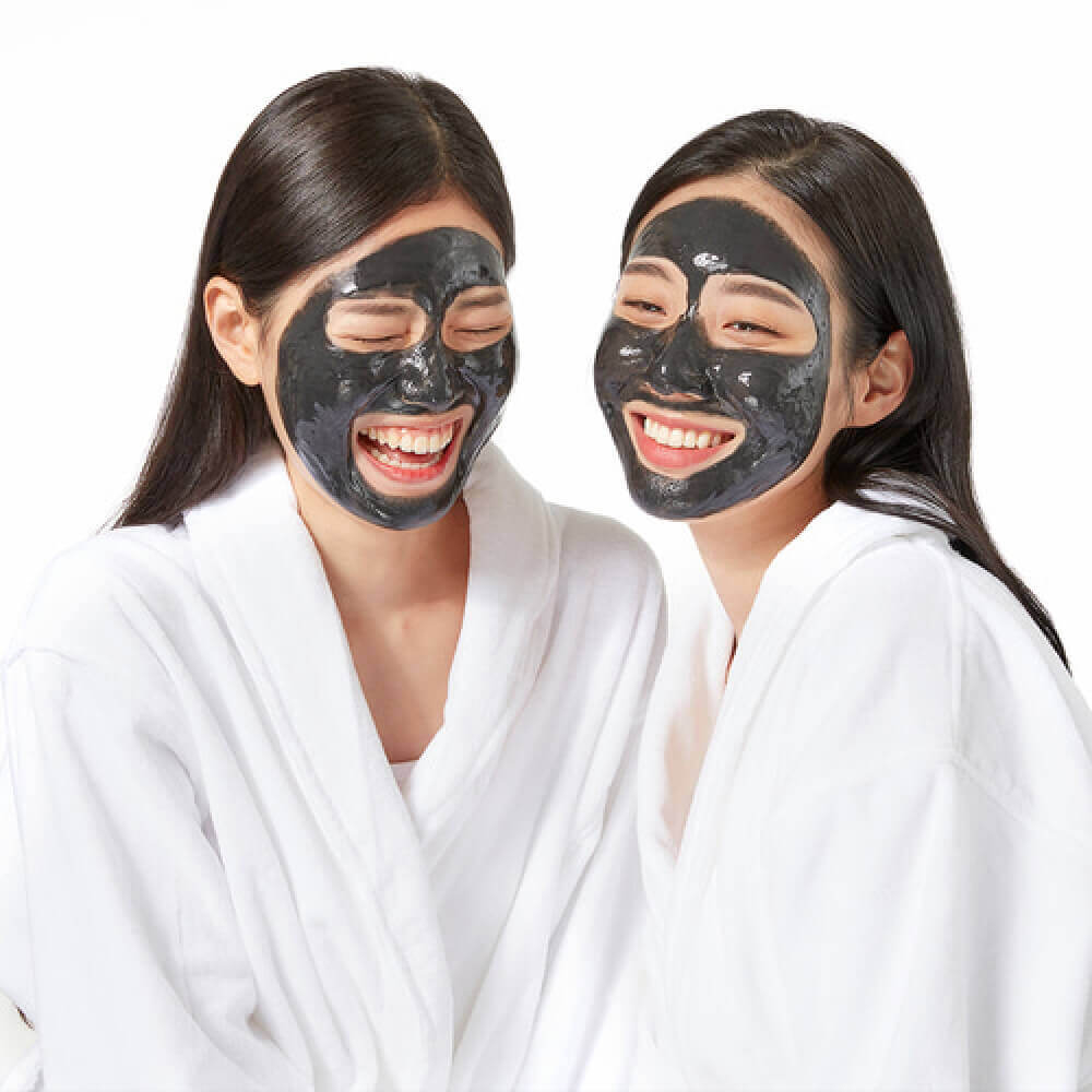 Кислородная маска-пенка для лица от черных точек с древесным углем Charcoal BHA Pore Clay Bubble Mask 120г