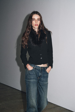 ZARA ПРИТАЛЕННАЯ КУРТКА С ВОРОТНИКОМ ИЗ ИСКУССТВЕННОГО МЕХА — ZW COLLECTION, ЧЕРНЫЙ