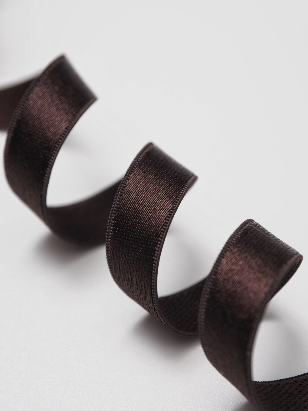 Резинка бретелечная цвет шоколад глянцевая ширина 10 м