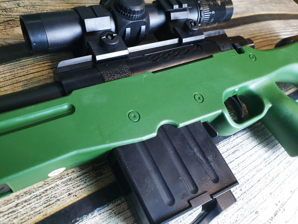 Орбибольная зеленая винтовка AWM с аккумулятором