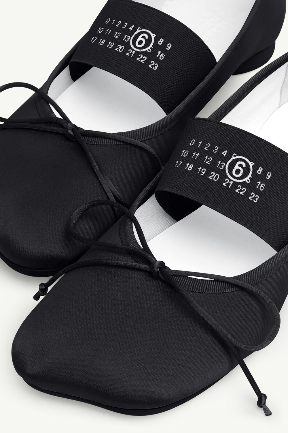 MM6 MAISON MARGIELA БАЛЕТКИ ТЕКСТИЛЬНЫЕ ANATOMIC ЧЕРНЫЕ