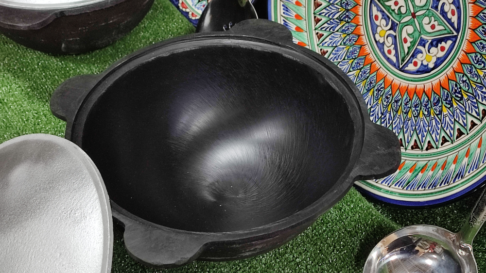 Казан чугунный 4 литра - плоское дно - Наманган