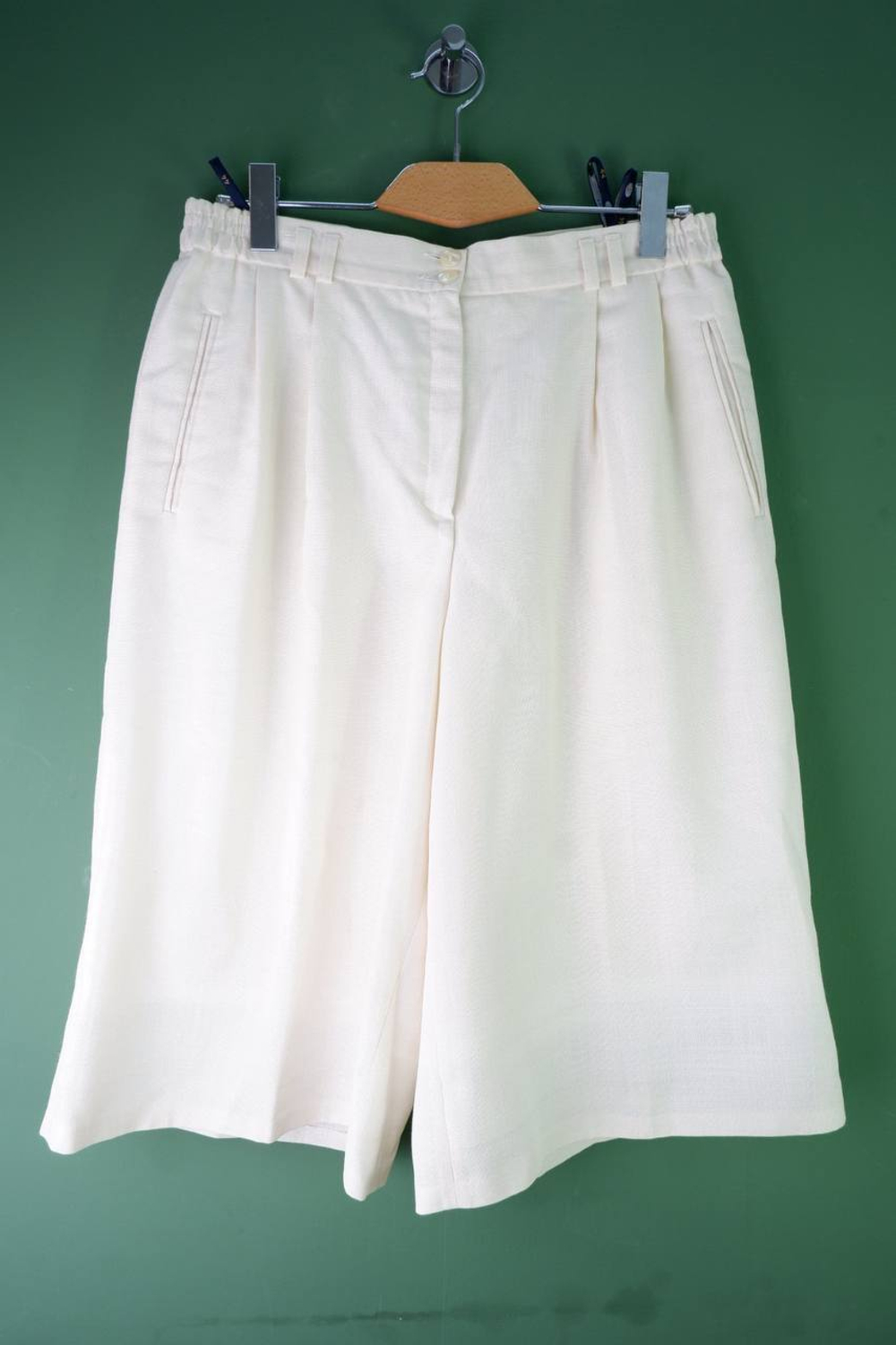 Шорты свободного кроя, маркировка 44, визуально 50 размер