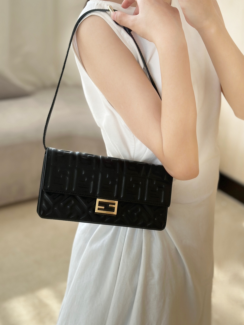 Fendi Wallet On Chain Baguette 21 cm
