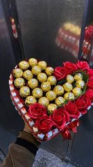 Şokolad səbəti ürək (rocher with red rose and kinder)